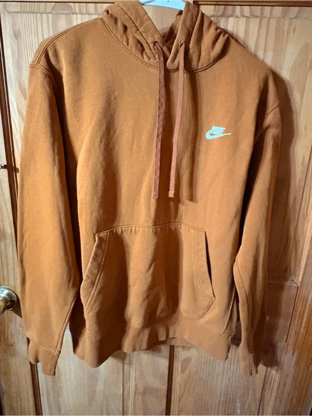 SBAGLIEN1 Nike Hooded Sweatshirt in Rust Brown with White Logo